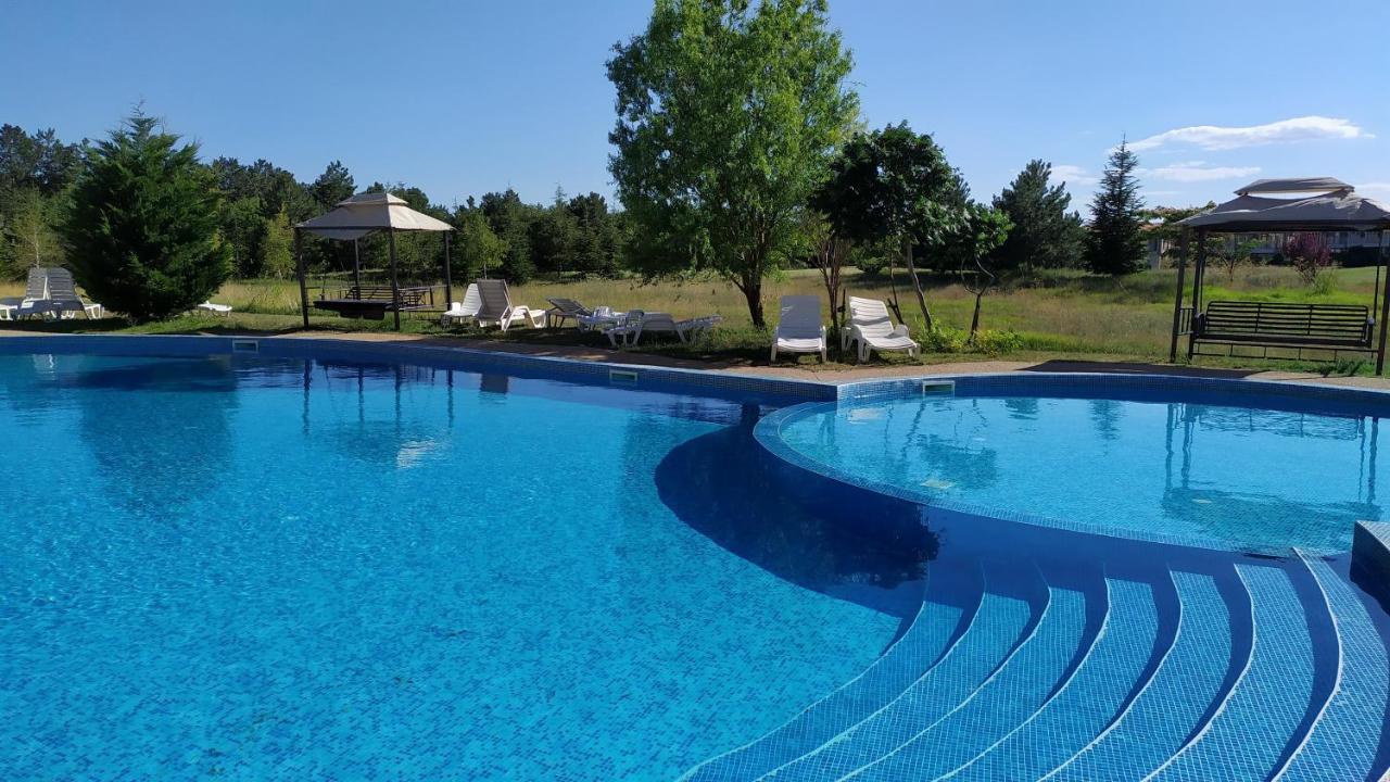 Lighthouse Golf Private Villa Lake View Baltschik Exterior foto