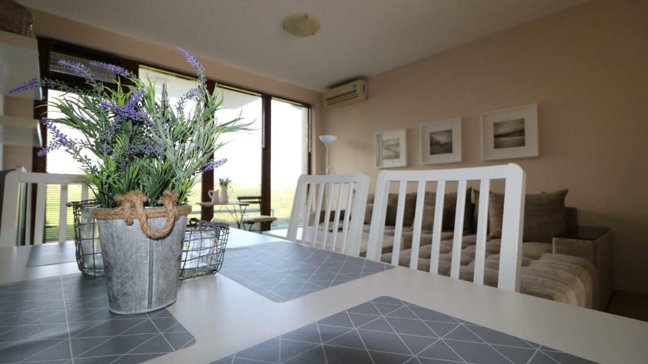 Lighthouse Golf Private Villa Lake View Baltschik Exterior foto