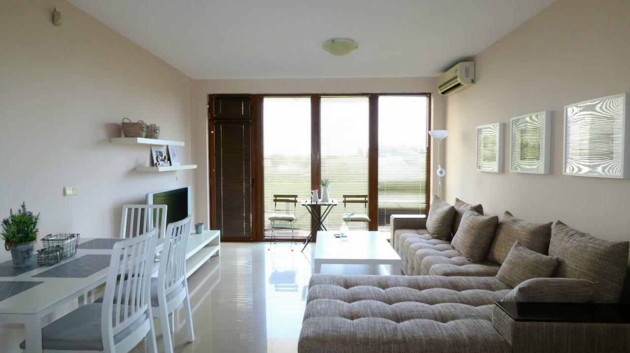 Lighthouse Golf Private Villa Lake View Baltschik Exterior foto